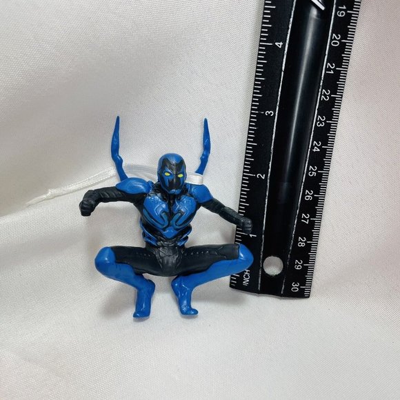 Blue Beetle DC Comics Christmas Tree Holiday Ornament Gift Hallmark Collectable - Picture 7 of 7